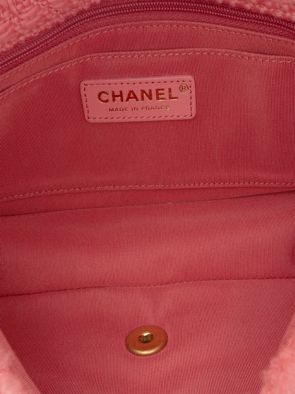 Pre-owned Chanel 2020 Cc Quilted Shearling And Tweed Single Flap Crossbody Bag In Pink