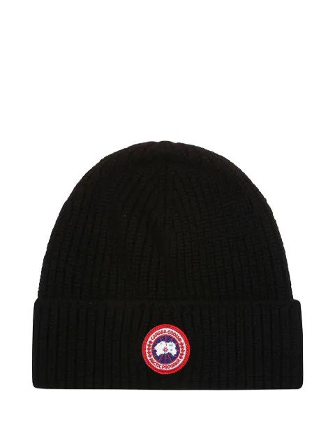 Canada Goose bonnet côtelé à patch logo
