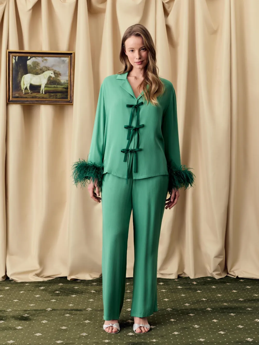 Sleeper Bow Detachable Feathers Pajama Set In Green
