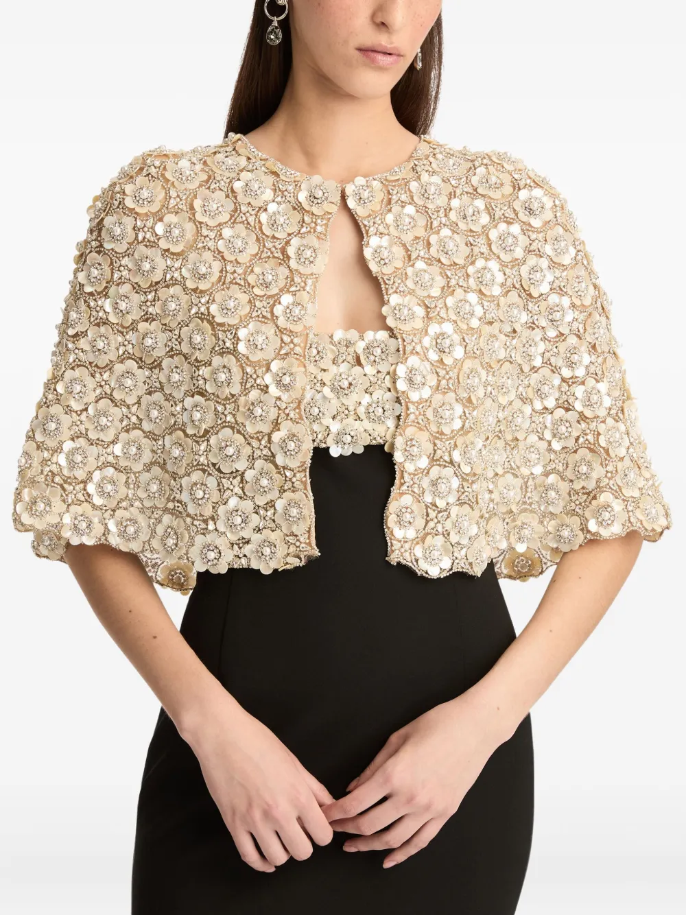Oscar de la Renta Cape met geborduurde bloemen Beige