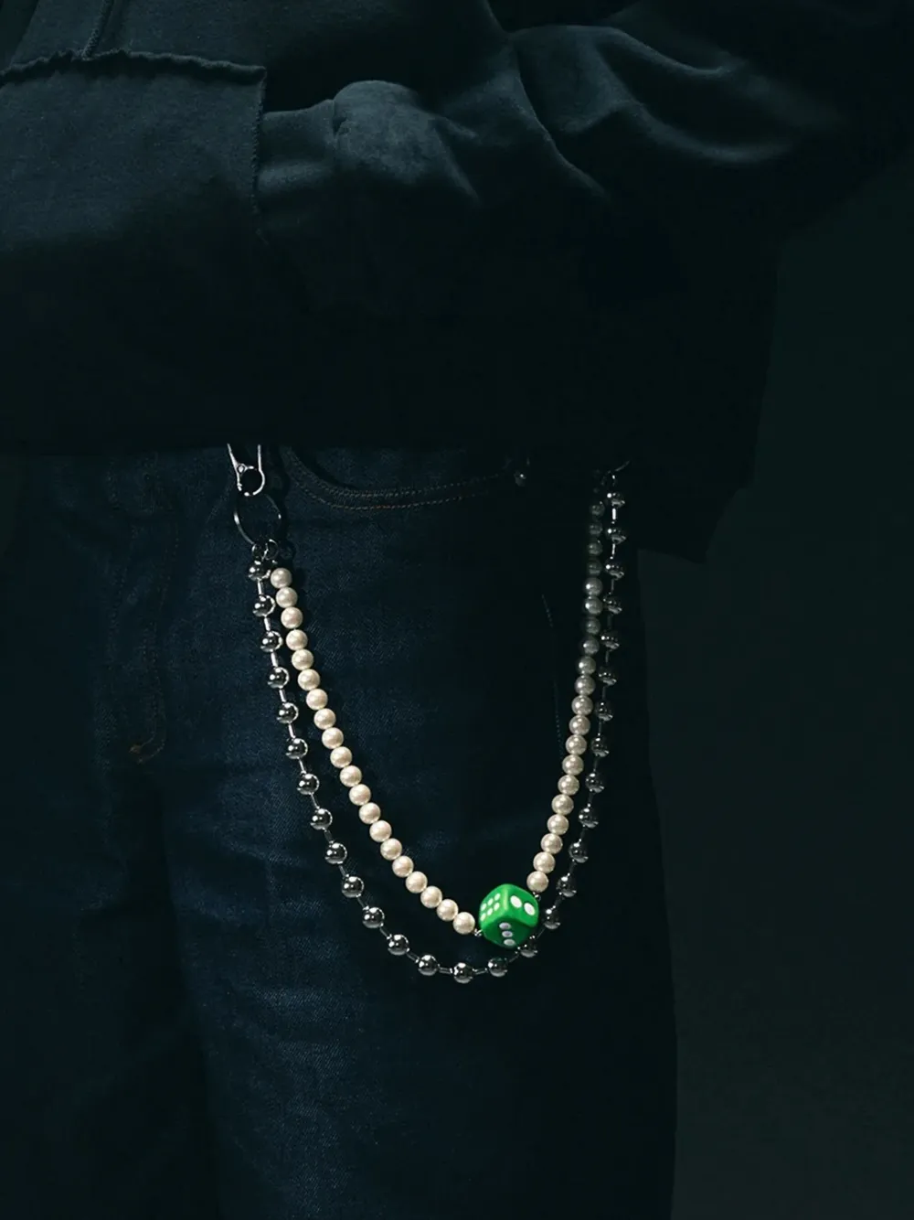 Veert Pearl-embellished Chain In Metallic