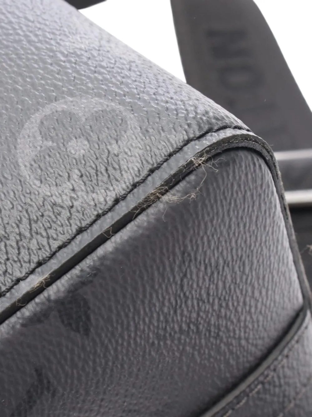 Louis Vuitton Pre-Owned 2021-2025 Monogram Eclipse City Keepall crossbody bag | Pre-Owned | Image 2