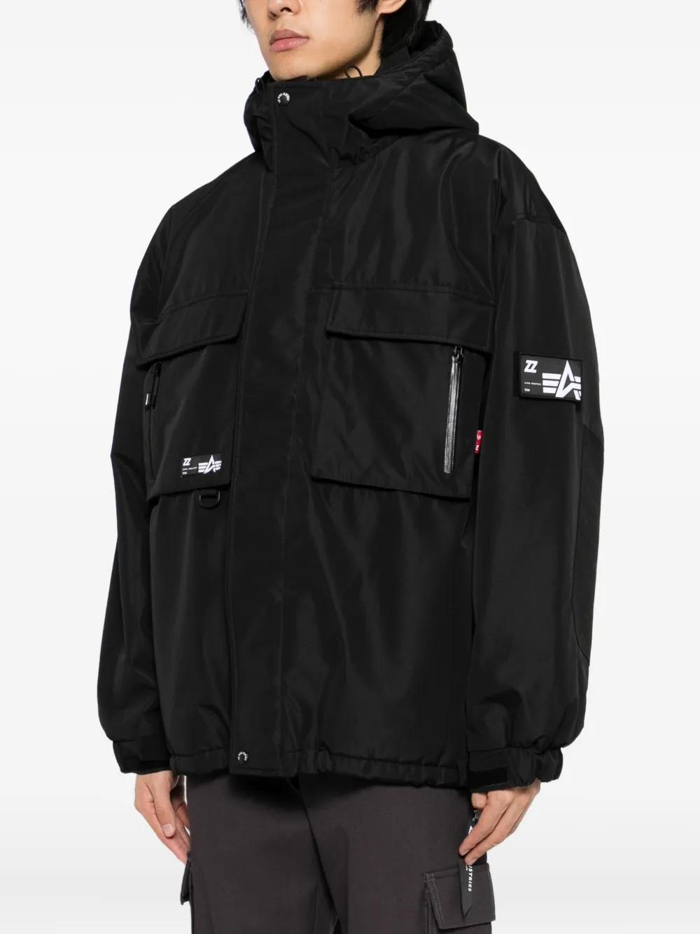 izzue Gewatteerd jack met capuchon Zwart