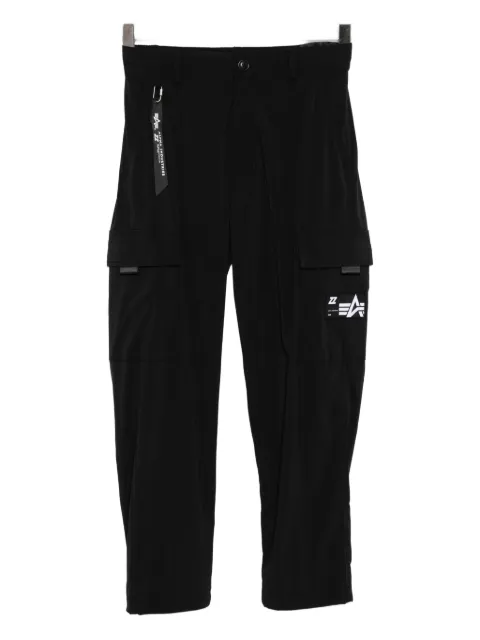 izzue logo cargo trousers