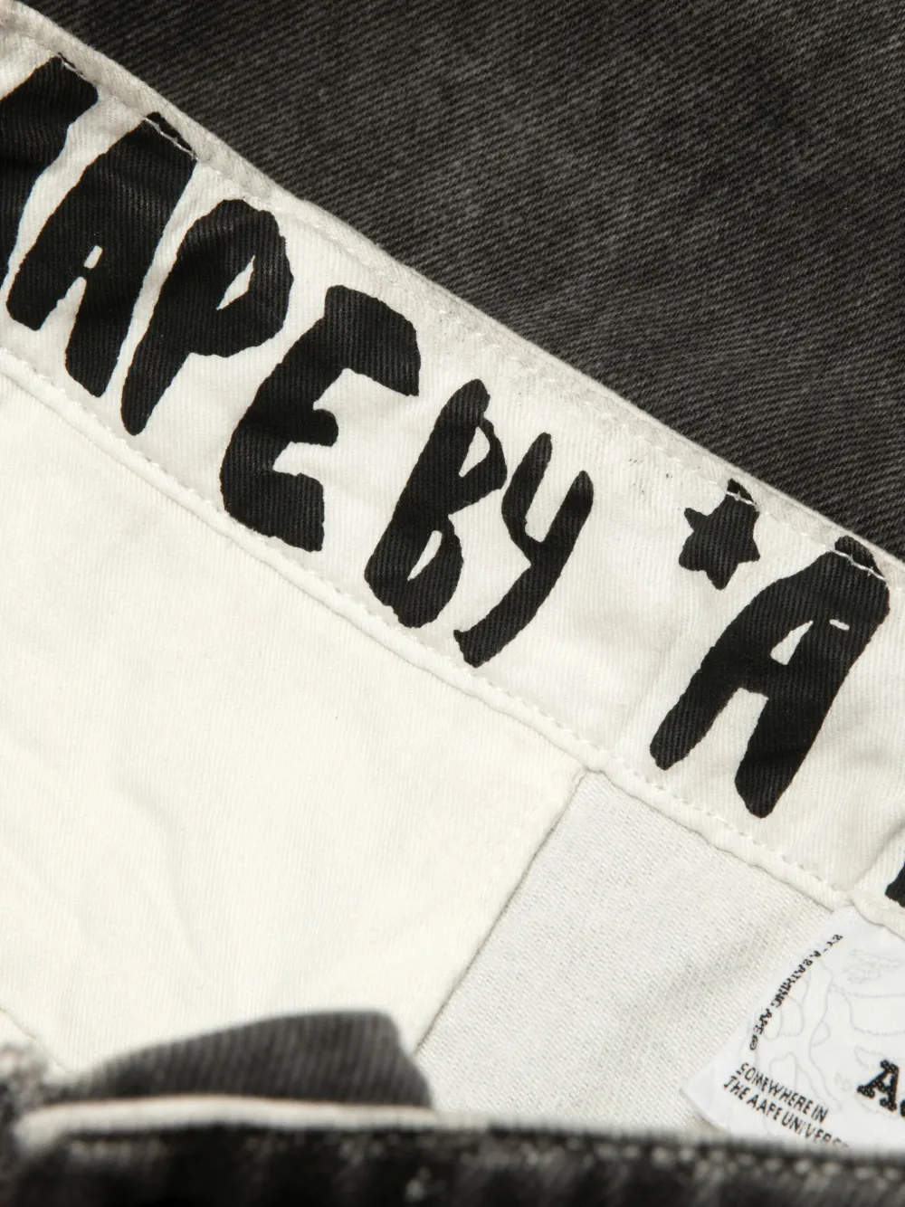 Aape By A Bathing Ape Appliqué Belted Trousers In Gray