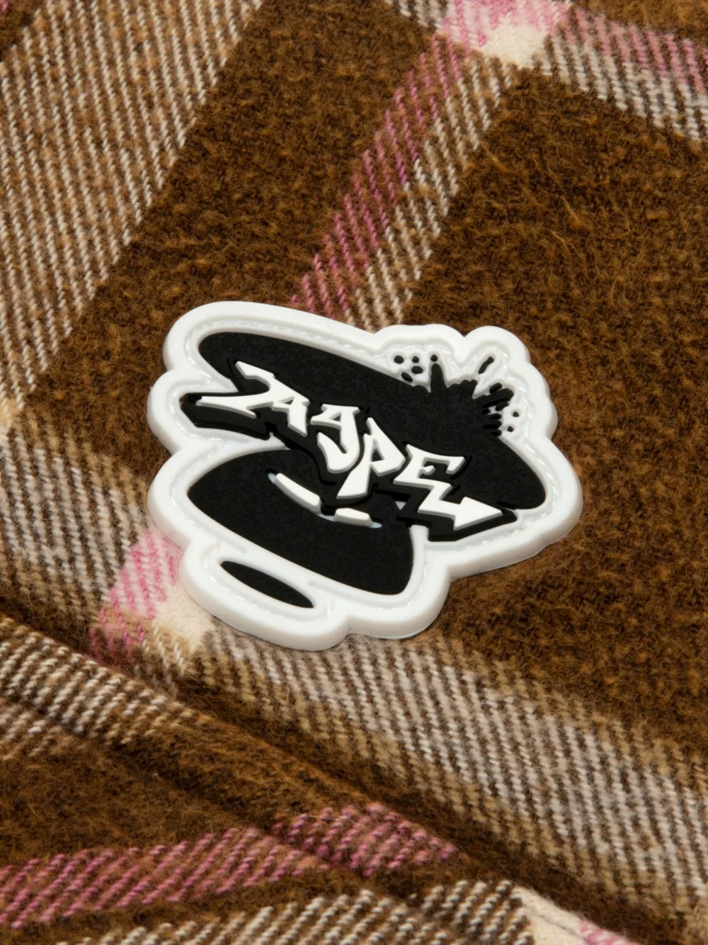 AAPE BY *A BATHING APE Geruit overhemd met zak Bruin