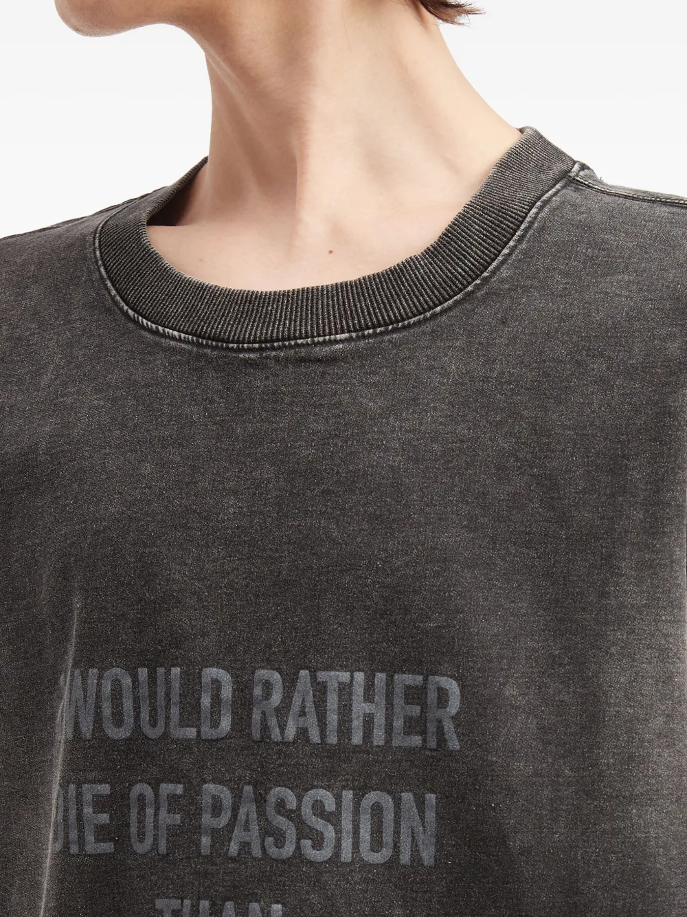 Musium Div. Gerafelde sweater Zwart