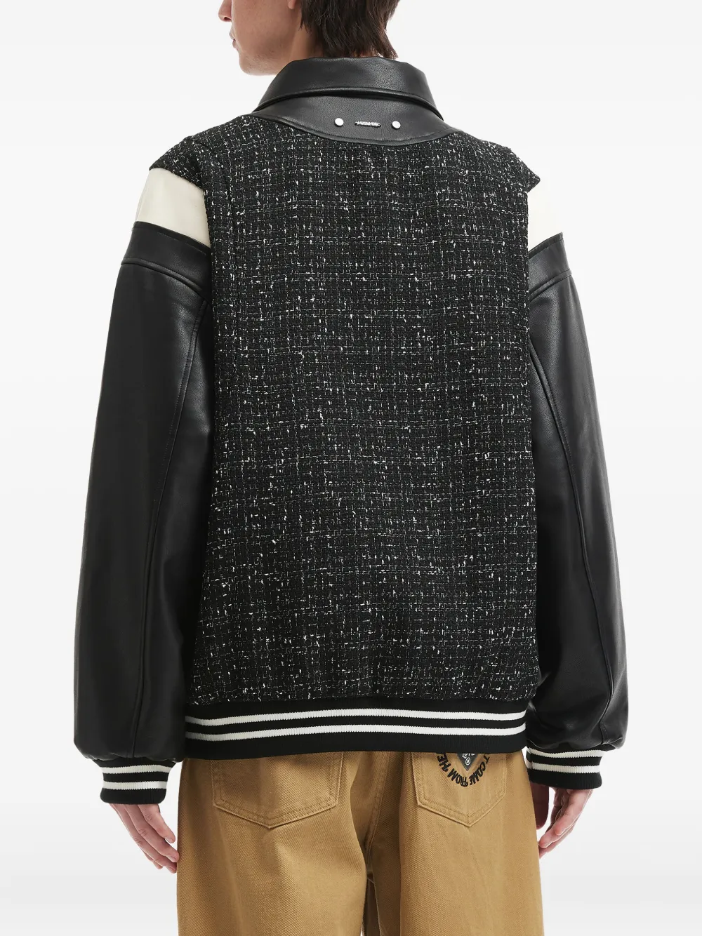 Musium Div. Jack met vlakken en textuur Zwart