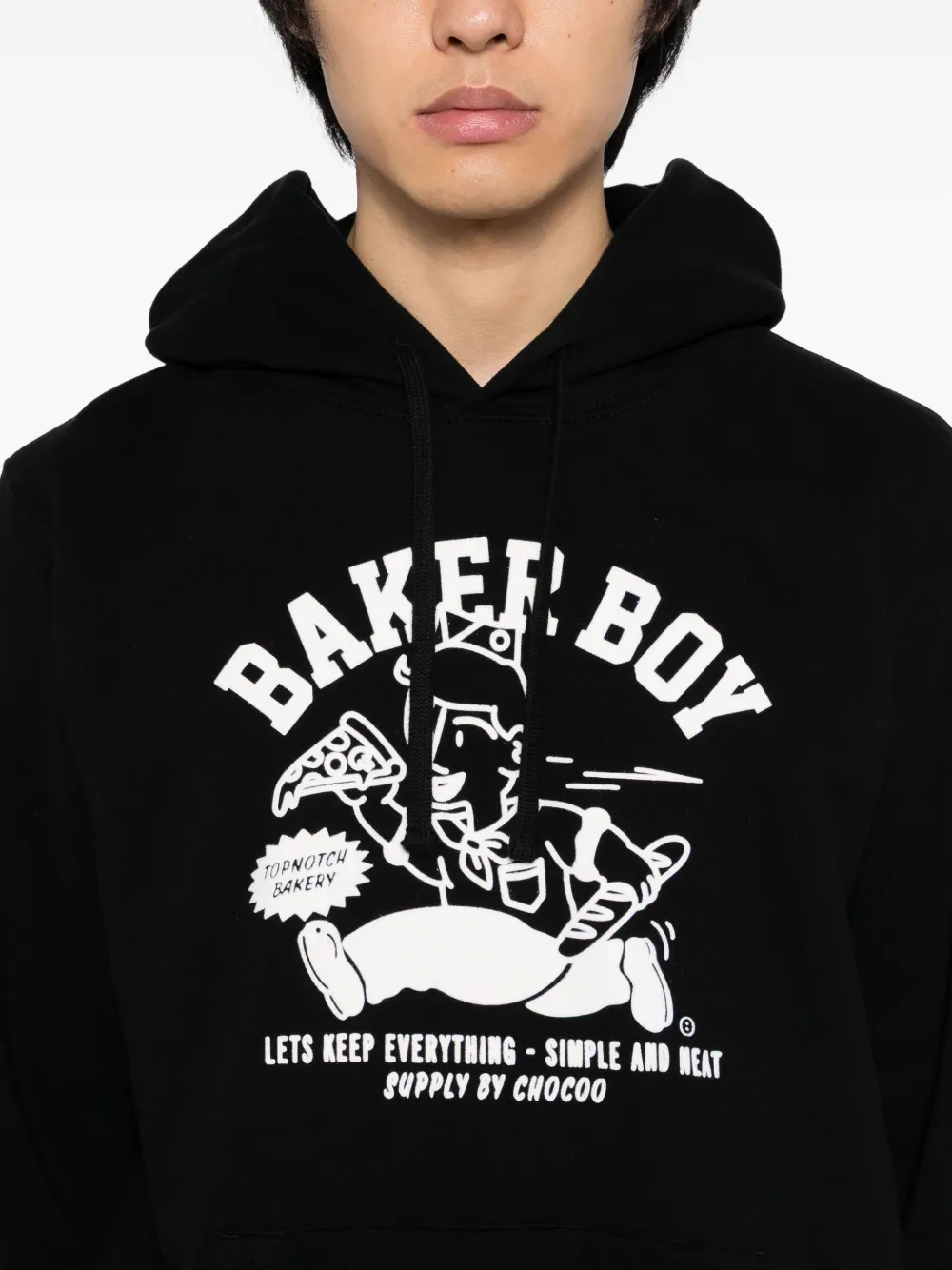 CHOCOOLATE Baker Boy hoodie Zwart