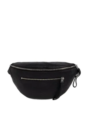 Prada ロゴプレート ベルトバッグ | ブラック | FARFETCH JP