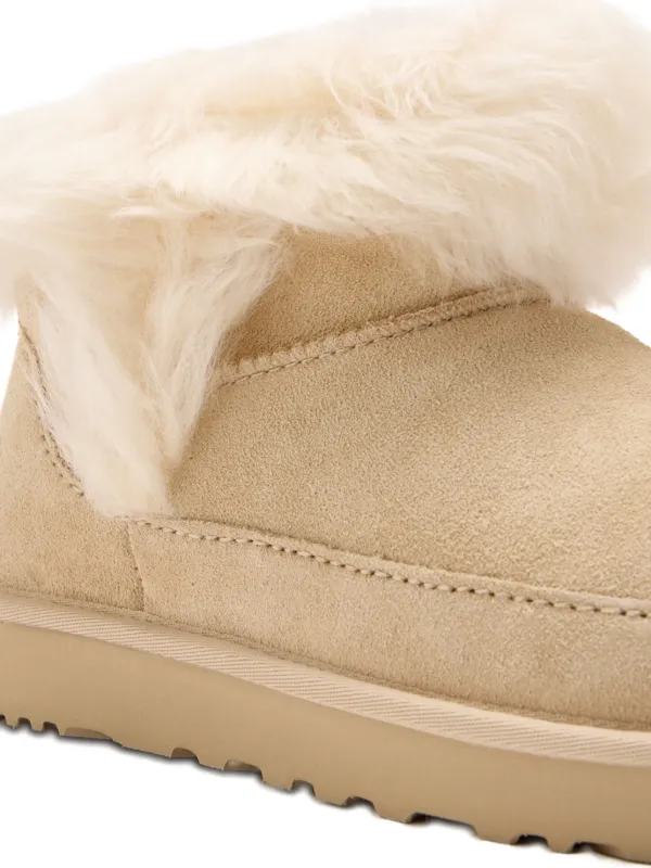 UGG Classic Ultra Mini Chalet スエードブーツ | ニュートラル
