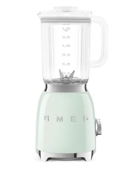 Smeg lettering blender