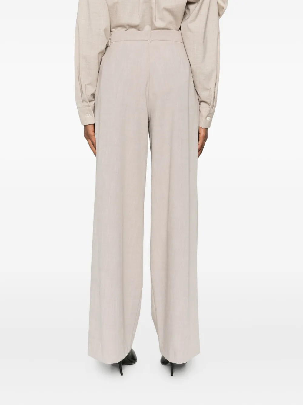 Su Pleated Pants In Neutral