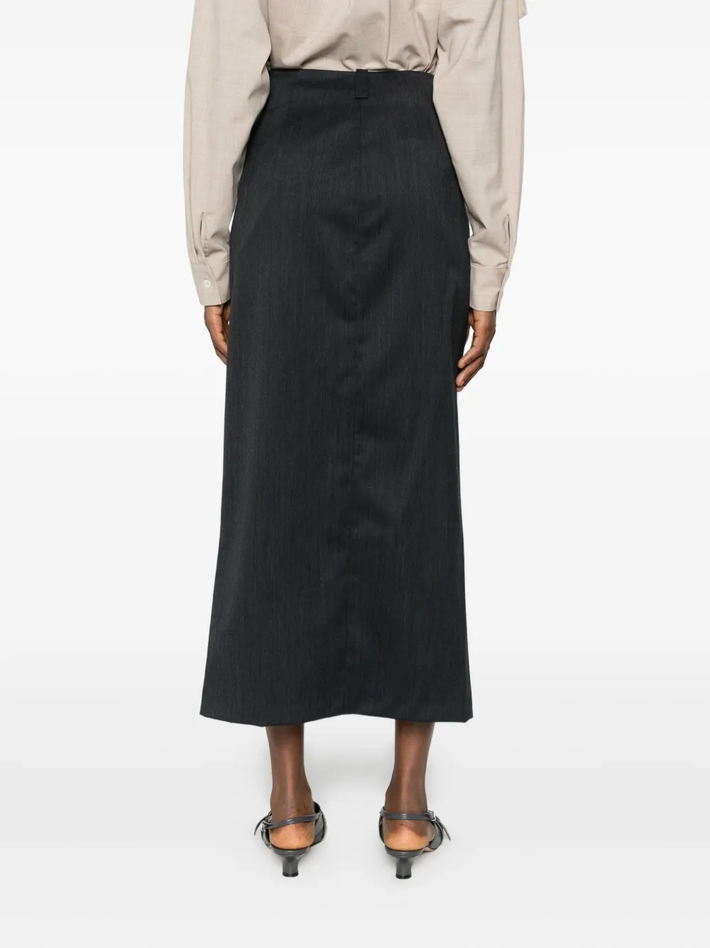 Su Rear-vent Skirt In Black