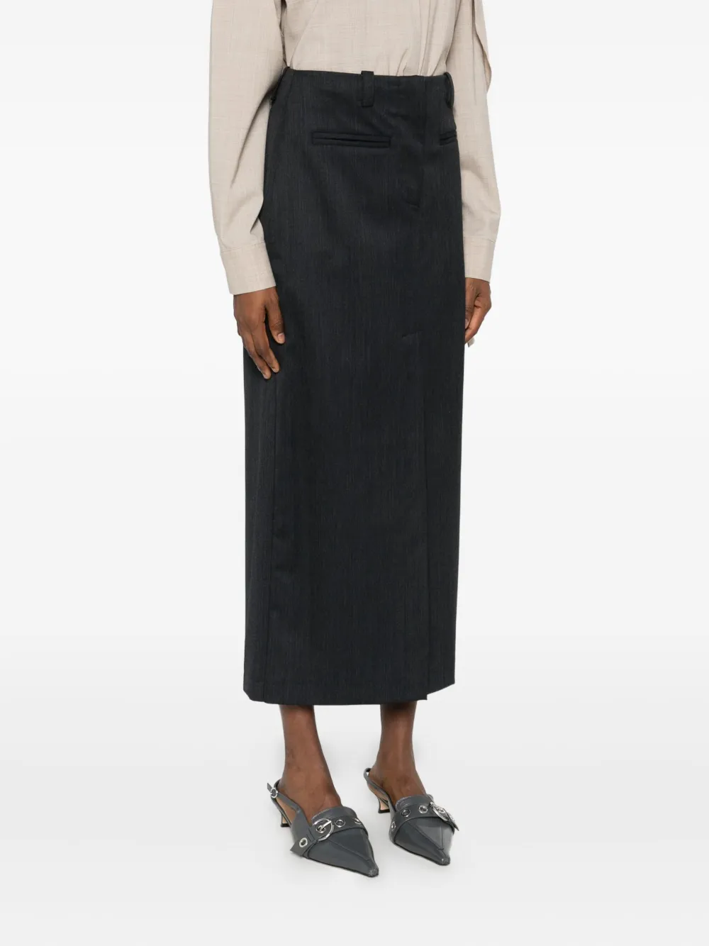 Su Rear-vent Skirt In Black