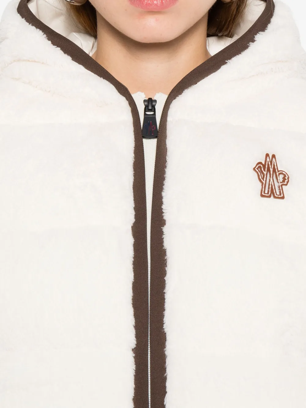 【高級感】MONCLER パイル地 パーカー 白×ゴールド Moncler Jacket Saverne | Women's | Vitkac