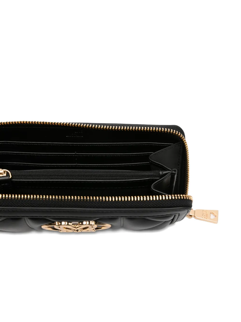 Love Moschino Gestepptes Portemonnaie Mit Logo-schild In Black