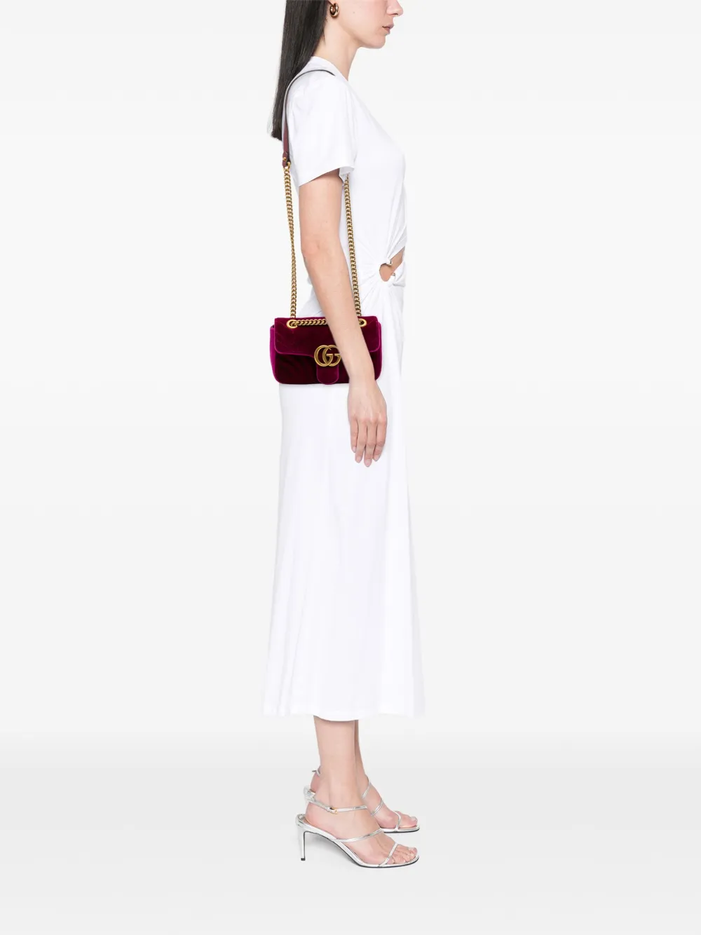 Gucci Pre-Owned 2016-2025 Small GG Marmont Matelasse Velvet shoulder bag | Pre-Owned | Image 2