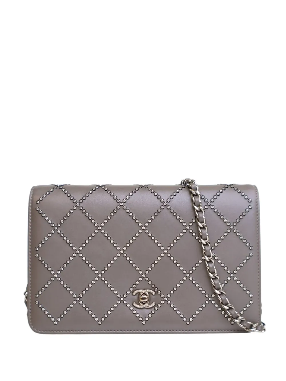 CHANEL Pre-Owned 2019 CC Studded Calfskin Crystal Wallet On Chain crossbody bag - Grigio