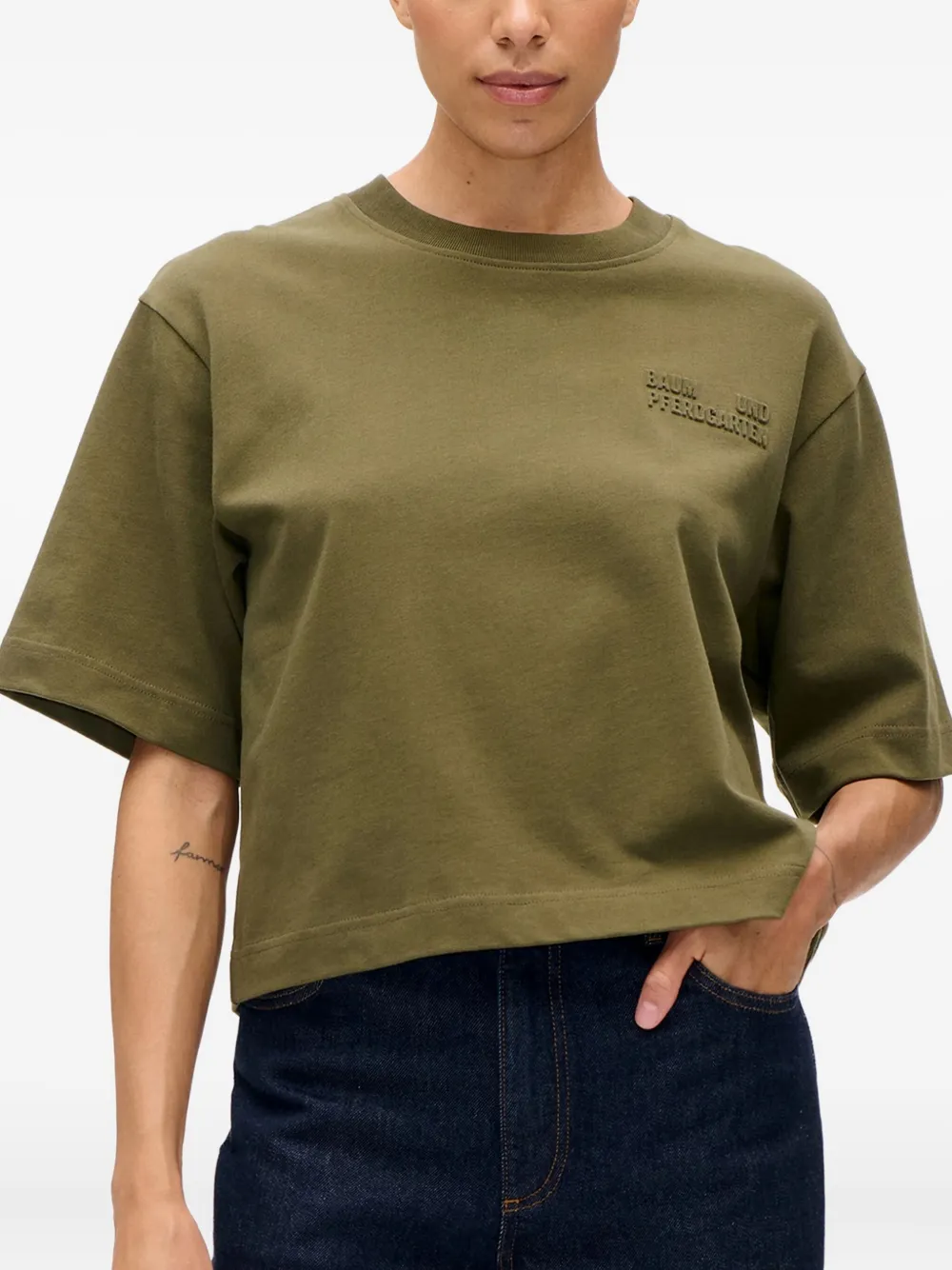 Baum Und Pferdgarten Jianna Short-sleeve T-shirt In Green