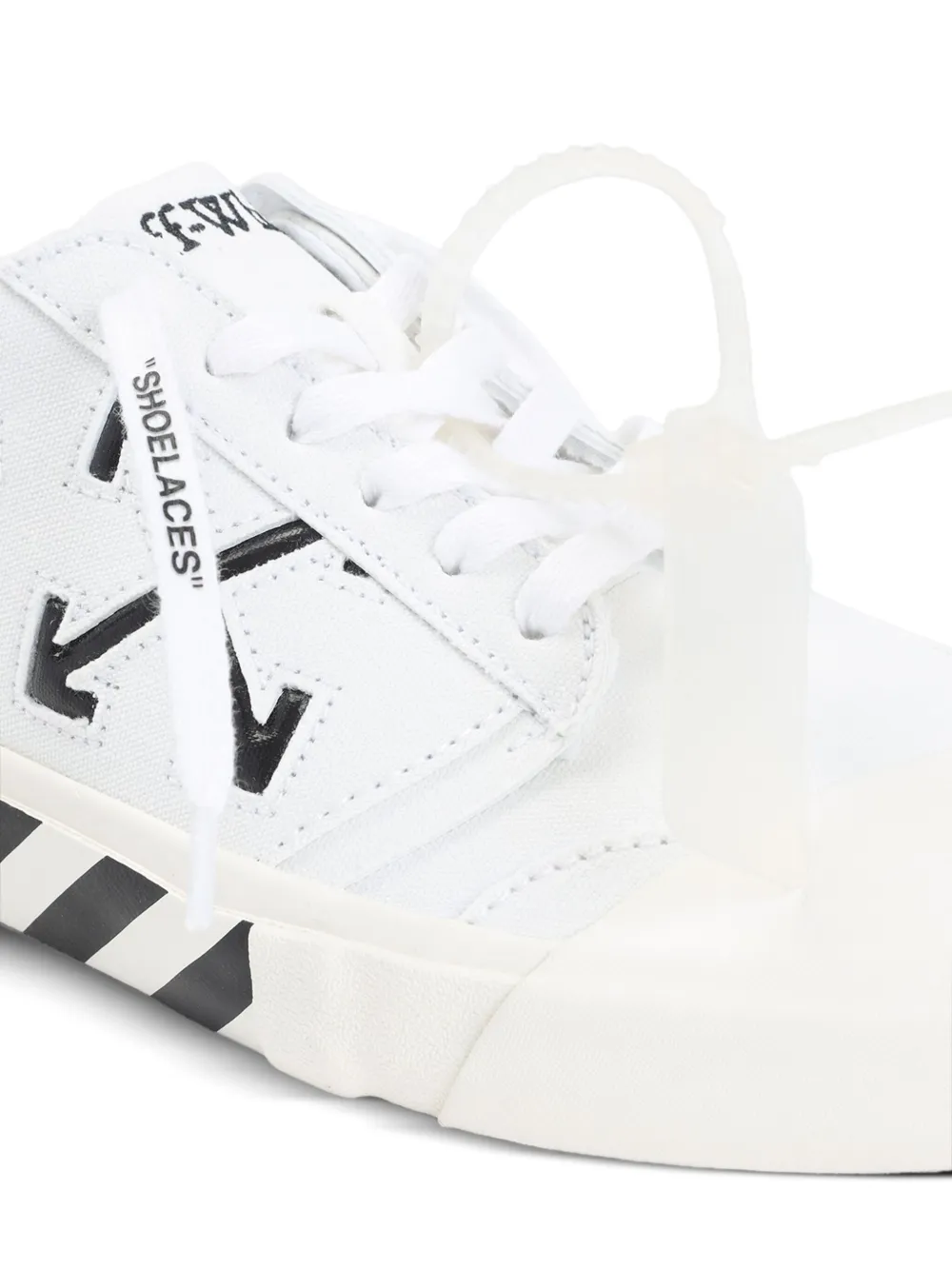 Off-White Sneakers met logodetail Wit