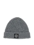 Stone Island ribbed patch beanie - Grey