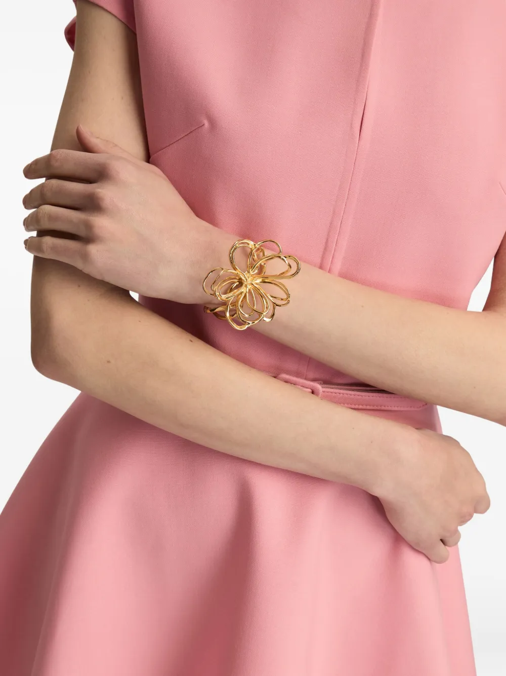 Oscar de la Renta Armband met bloemvorm - Goud