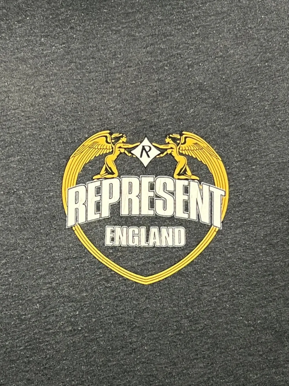 Represent Angel Border T-shirt Zwart