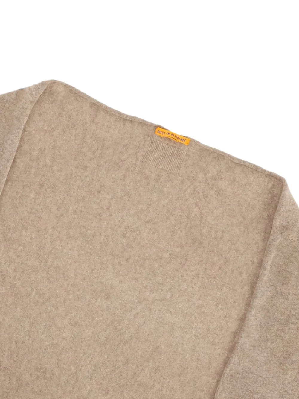 Guest In Residence triangle scarf - Beige