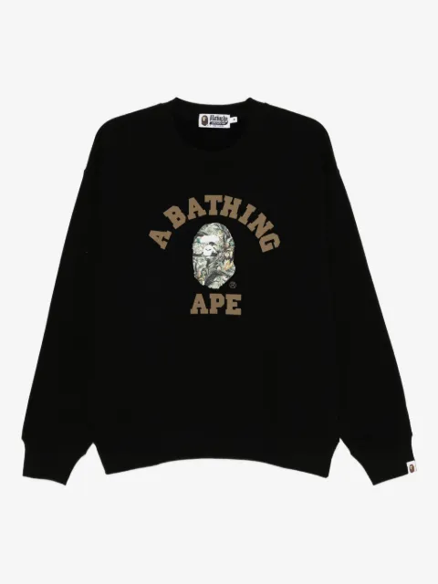 A BATHING APE® logo-printed sweatshirt