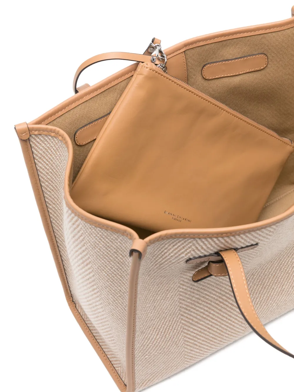 Gianni Chiarini Marcella Tote Bag In Neutral
