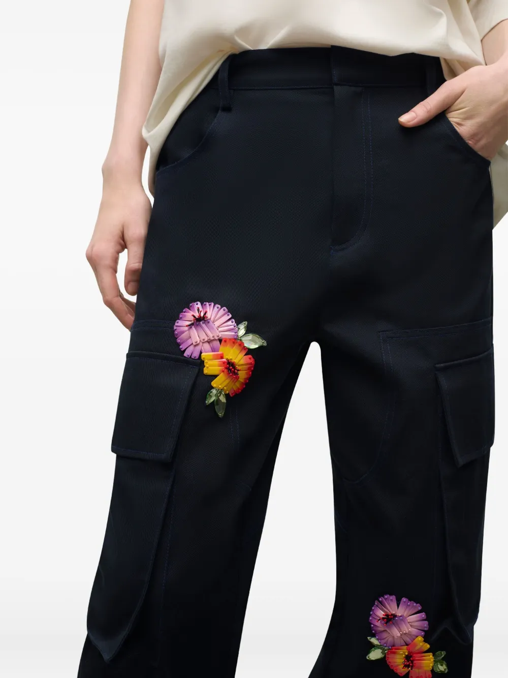 Area Embroidered-flower Cargo Trousers In Blue