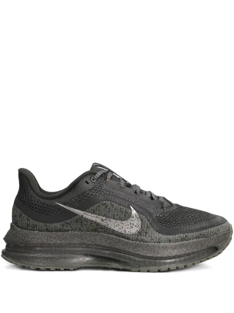 Nike mesh-panelled sneakers