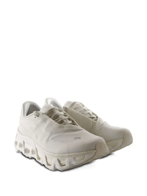 On x PAF Cloudmonster Hyper スニーカー | ホワイト | FARFETCH JP