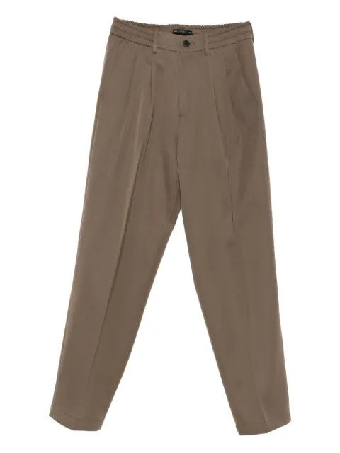 Low Brand pantalones plisados