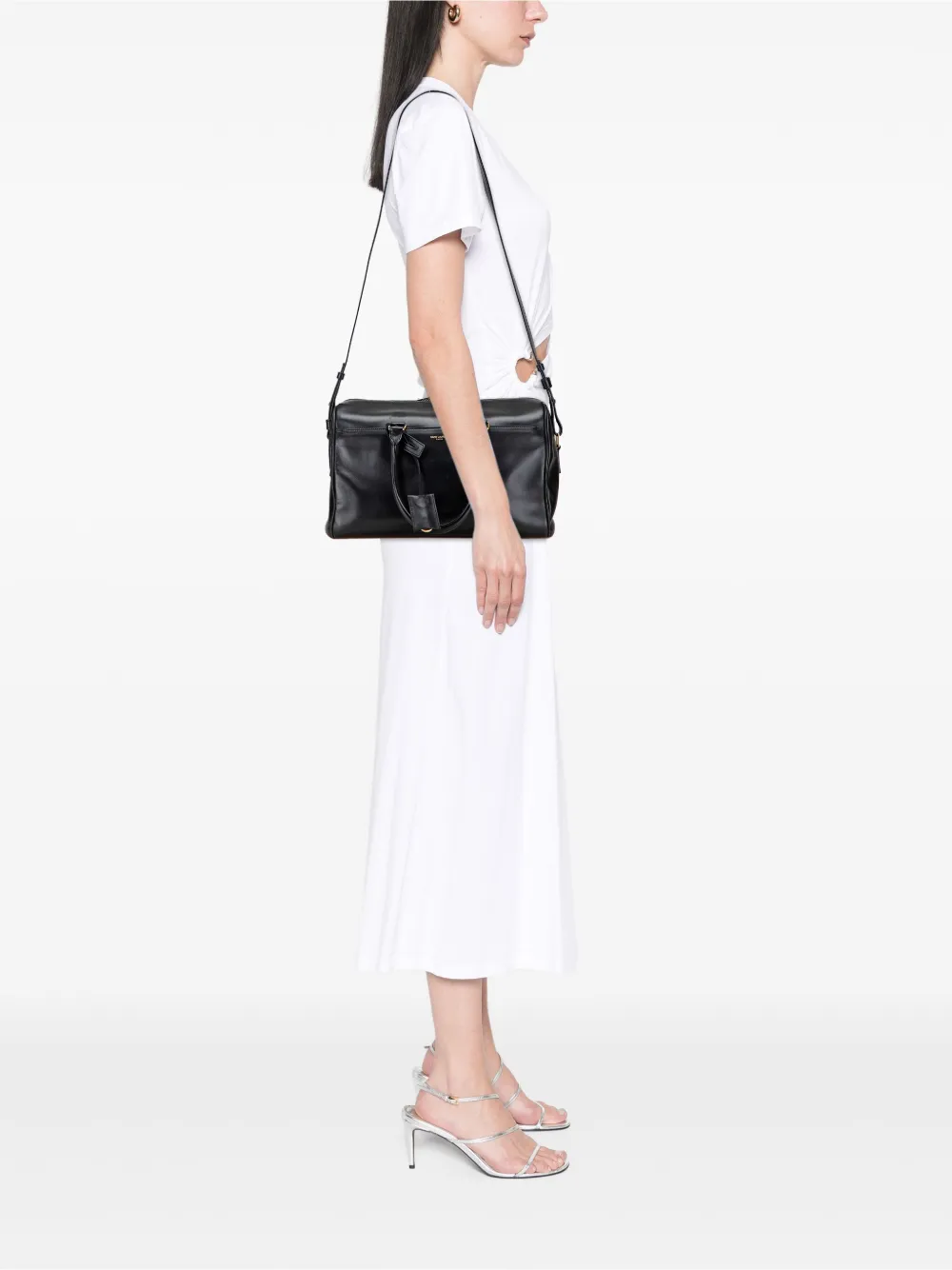 Saint Laurent Pre-Owned 2013-2025 Leather Classic Duffle 6 satchel | Pre-Owned | Image 2