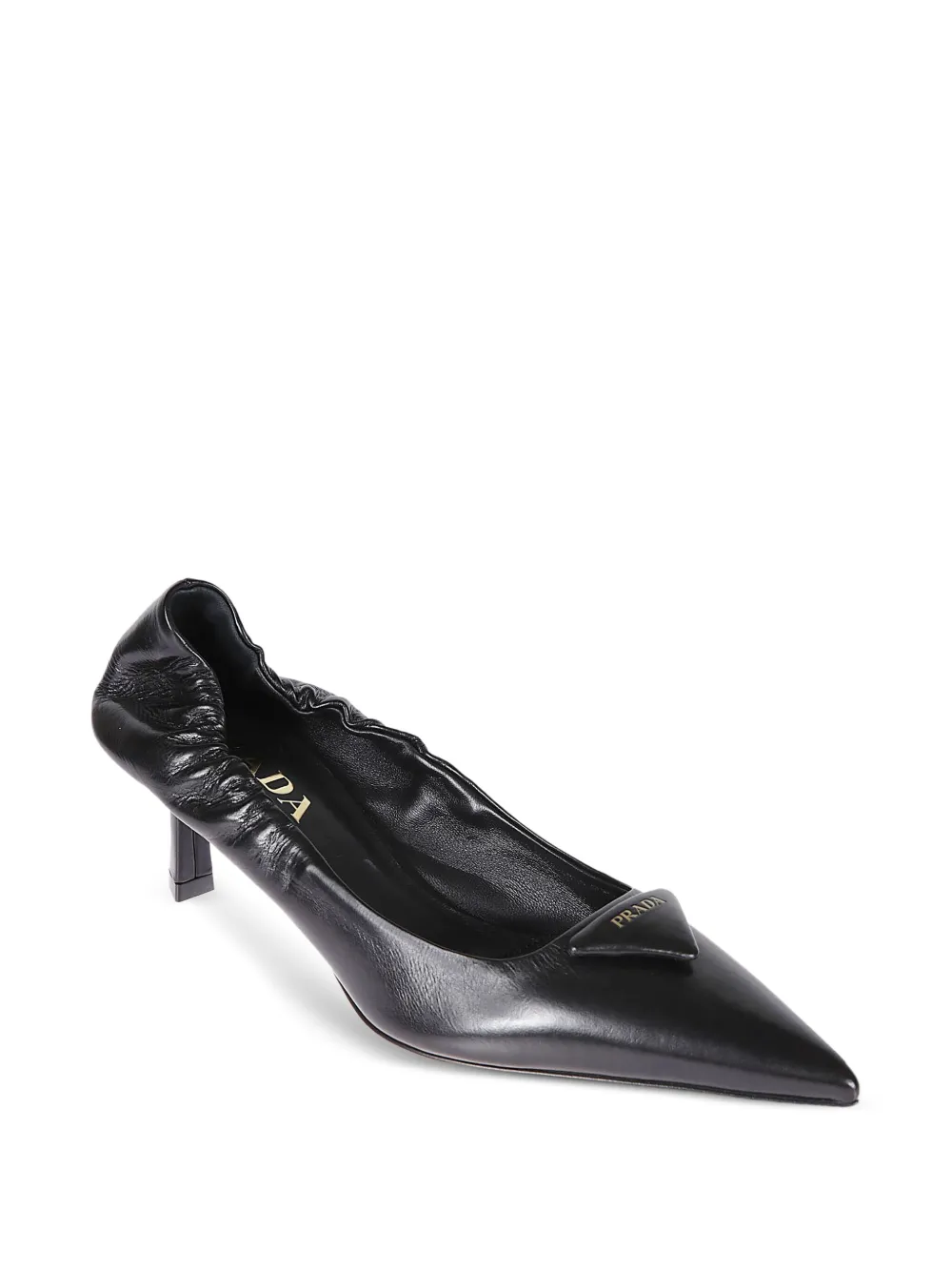 Prada 55 mm pumps met ruches en puntige neus Zwart