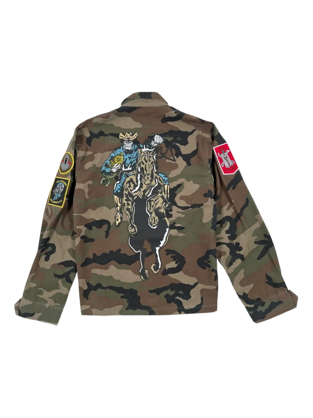 Warren Lotas camouflage-pattern multiple-patches overshirt | Shirt Jackets | Image 2