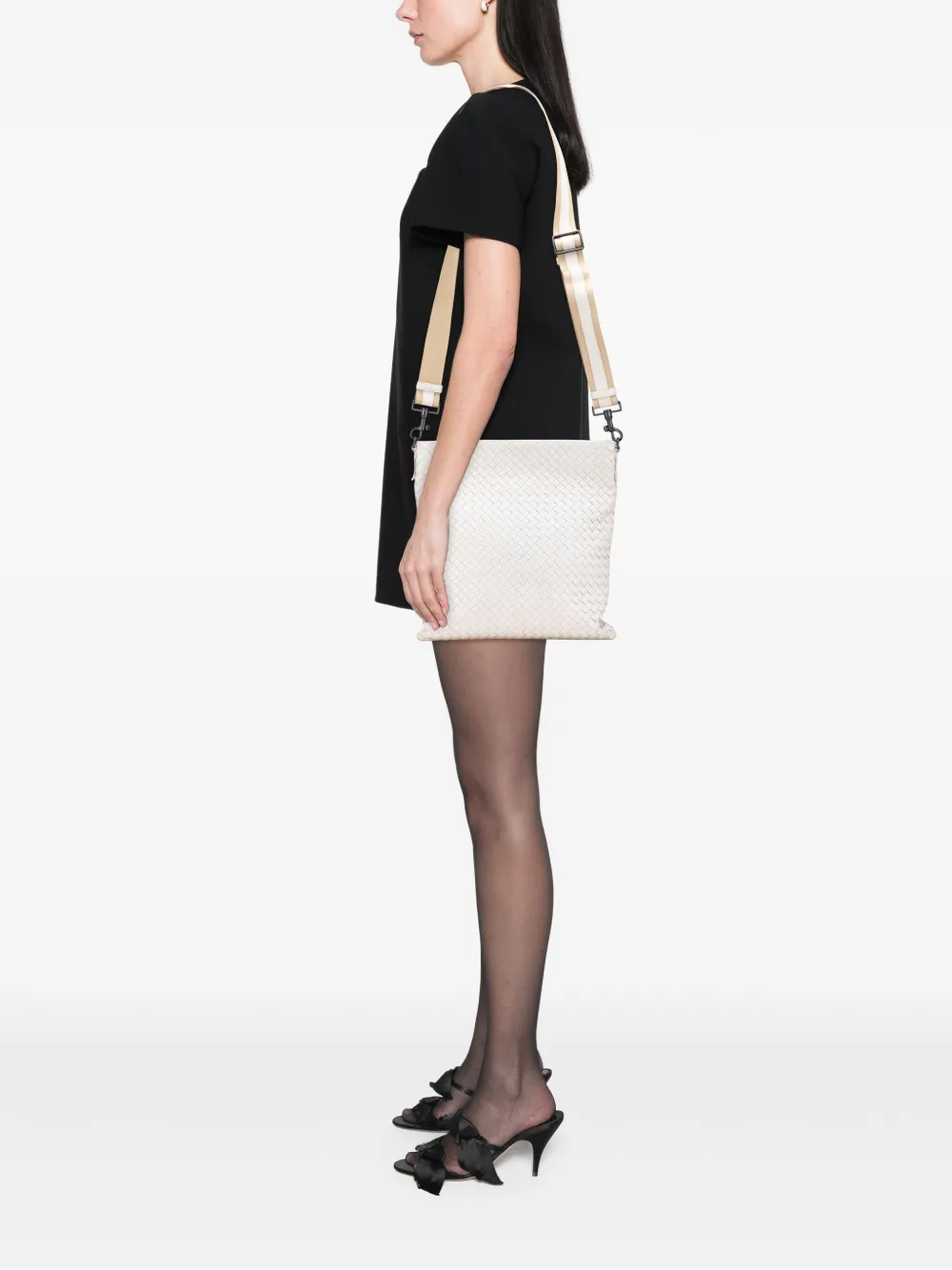 Bottega Veneta Pre-Owned 2012-2025 Nappa Intrecciato crossbody bag | Pre-Owned | Image 2