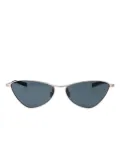 Saint Laurent Eyewear cat-eye frame sunglasses - Silver