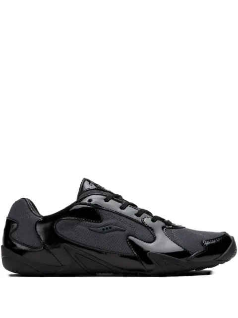Saucony Momentum sneakers