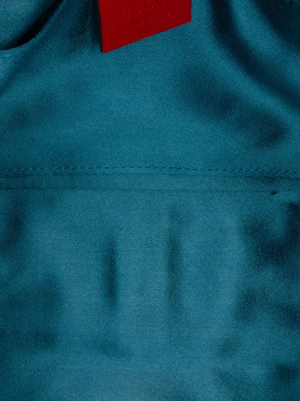 Pre-owned Gucci 2016-2025 Small Gg Marmont Matelasse Velvet Shoulder Bag In Red