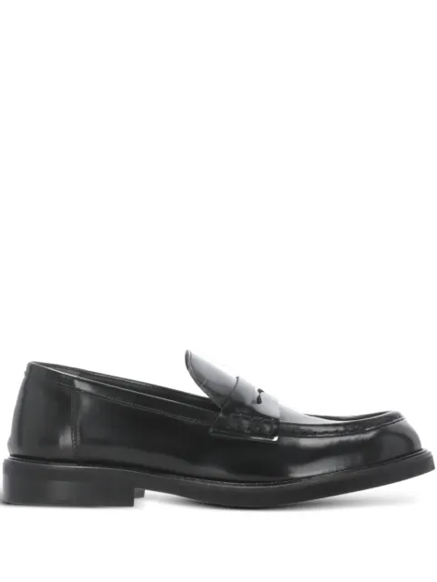 POEVE mocasines penny con tira
