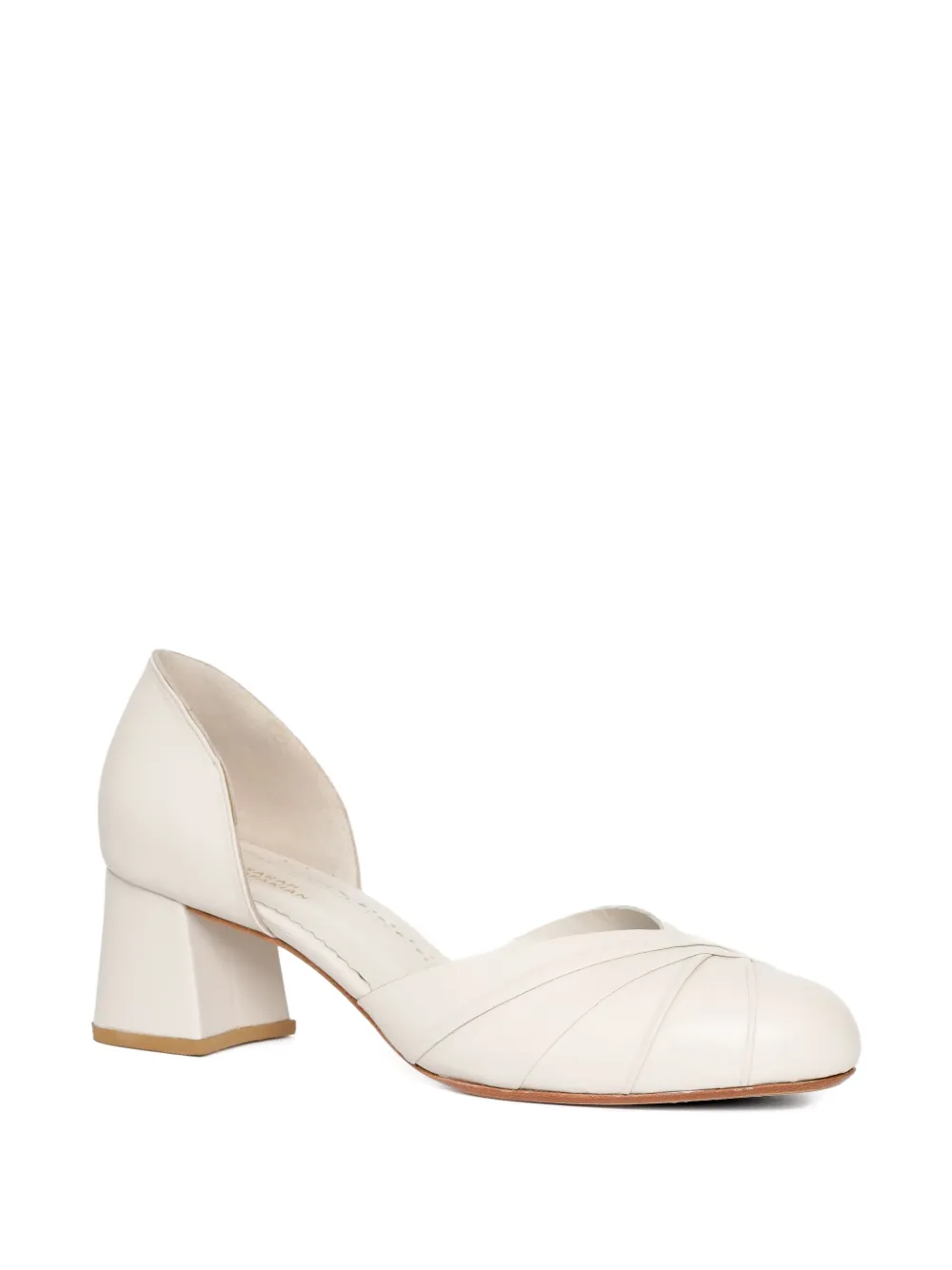 Sarah Chofakian 40 mm Vanille pumps met blokhak en gedraaid detail Beige
