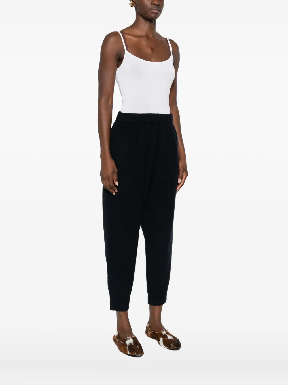 Casey Casey Cashmere-wool Knitted Pants In Black