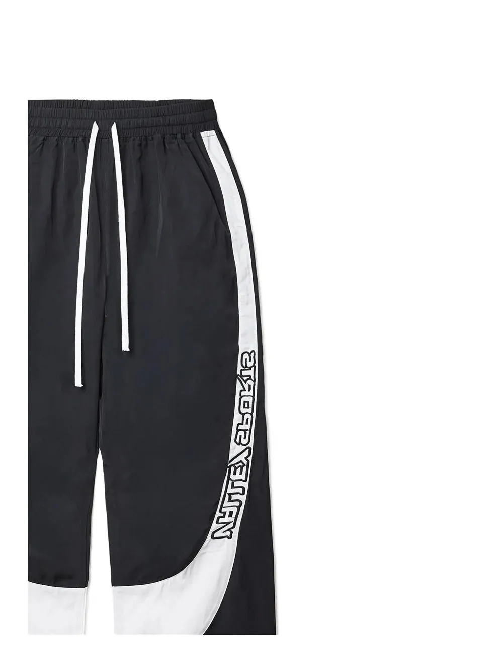 Vale Drawstribg Track Pants In Black