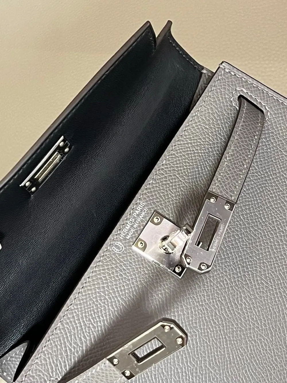 Pre-owned Hermes 2025 Mini Kelly Sellier 20 Tote Bag In Gray