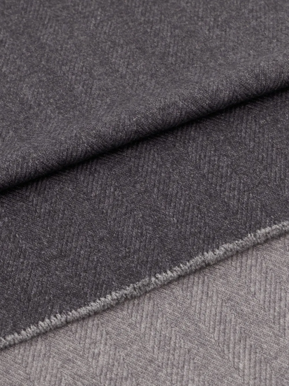 Boggi Milano Sjaal met chevron streep - Grijs