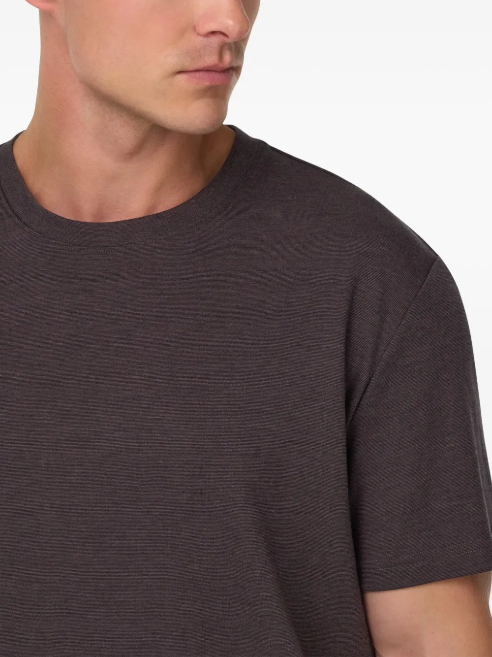 Boggi Milano T-shirt met logopatch Bruin