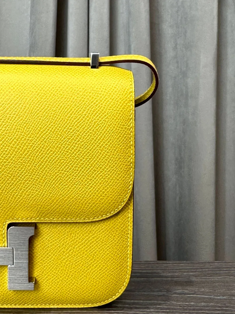 Pre-owned Hermes 2023 Constance 18 Mini Bag In Yellow